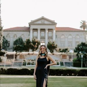 Meet your Posher, Jillian